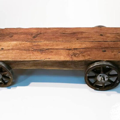 Serious Wood – mobilier din lemn străbun