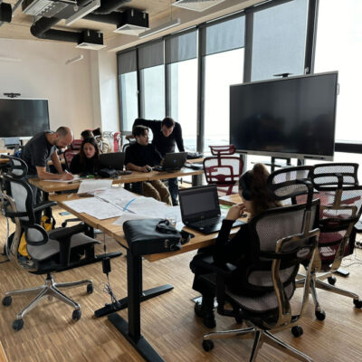 Atelier internațional pentru studenți și producători de mobilă