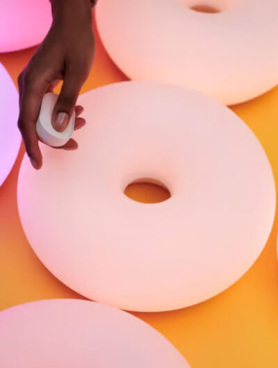 Varmblixt – lampa gogoașă se face SMART