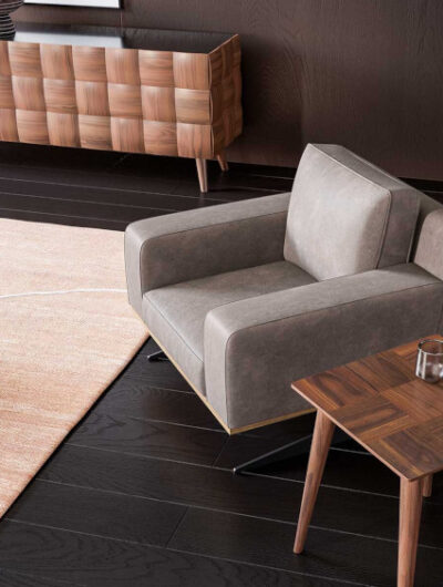 Nills a deschis magazin în România