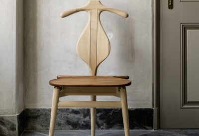 Valet Chair – unul dintre cele mai comandate scaune din lume