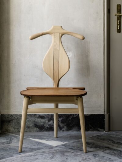 Valet Chair – unul dintre cele mai comandate scaune din lume