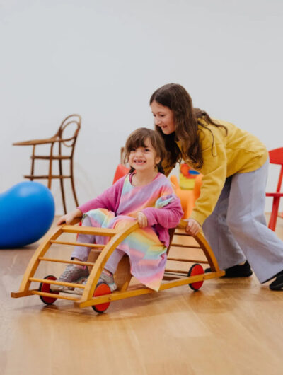 Mini Furniture for Children – expoziție inedita în Germania